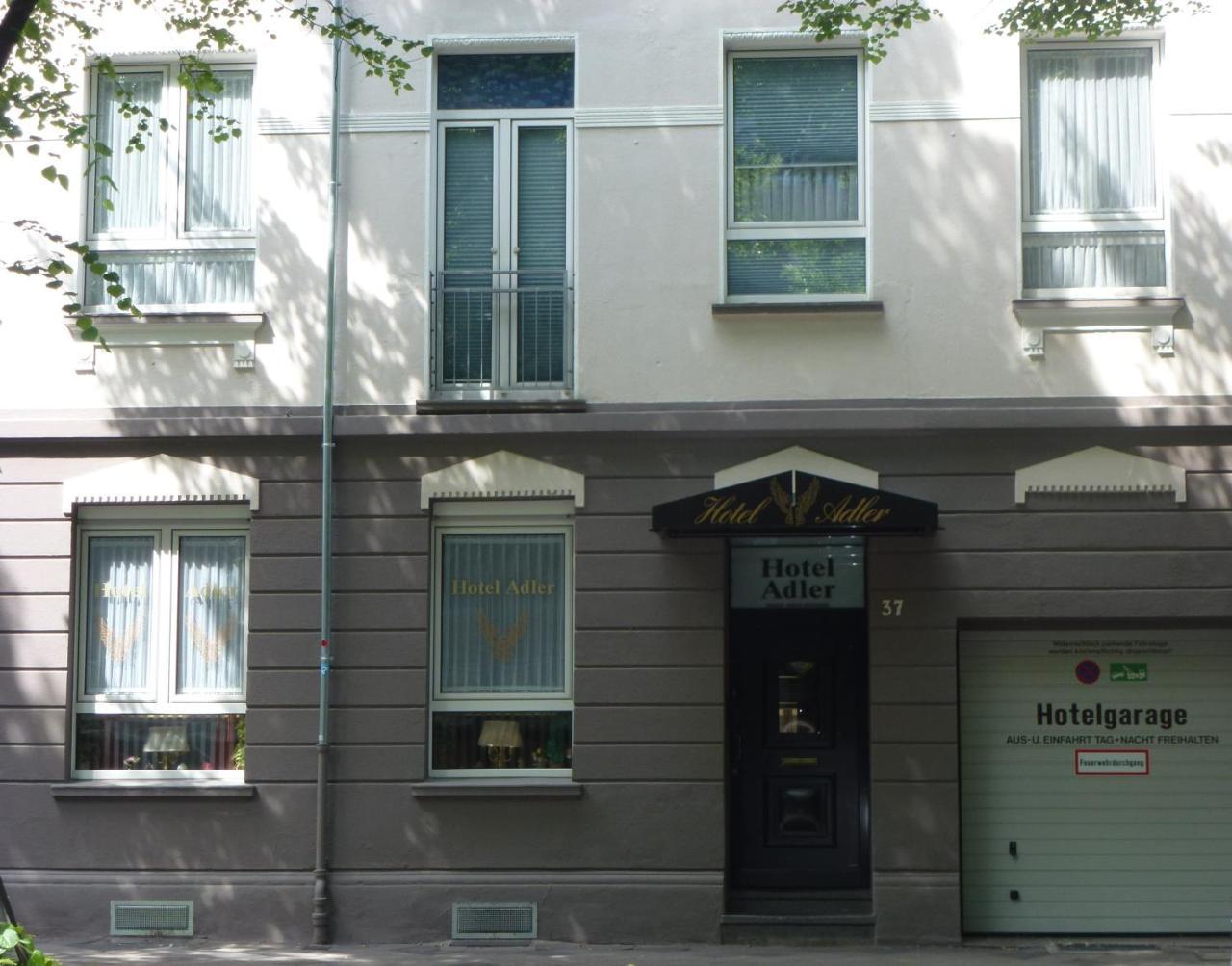 דיסלדורף Hotel Adler מראה חיצוני תמונה